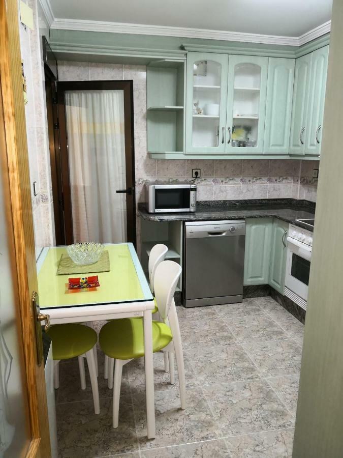 Apartamentos Los Robles Alcala del Jucar Exterior foto
